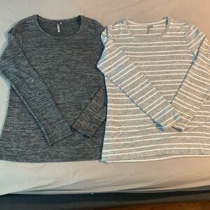 Two Banana Republic Long Sleeve Tees